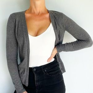 GAP gray cotton v-neck button up cardigan sweater size XS